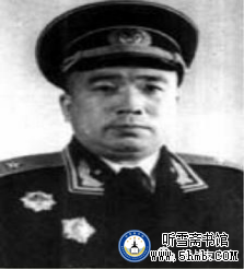 永载潜院史册的第一代潜艇人