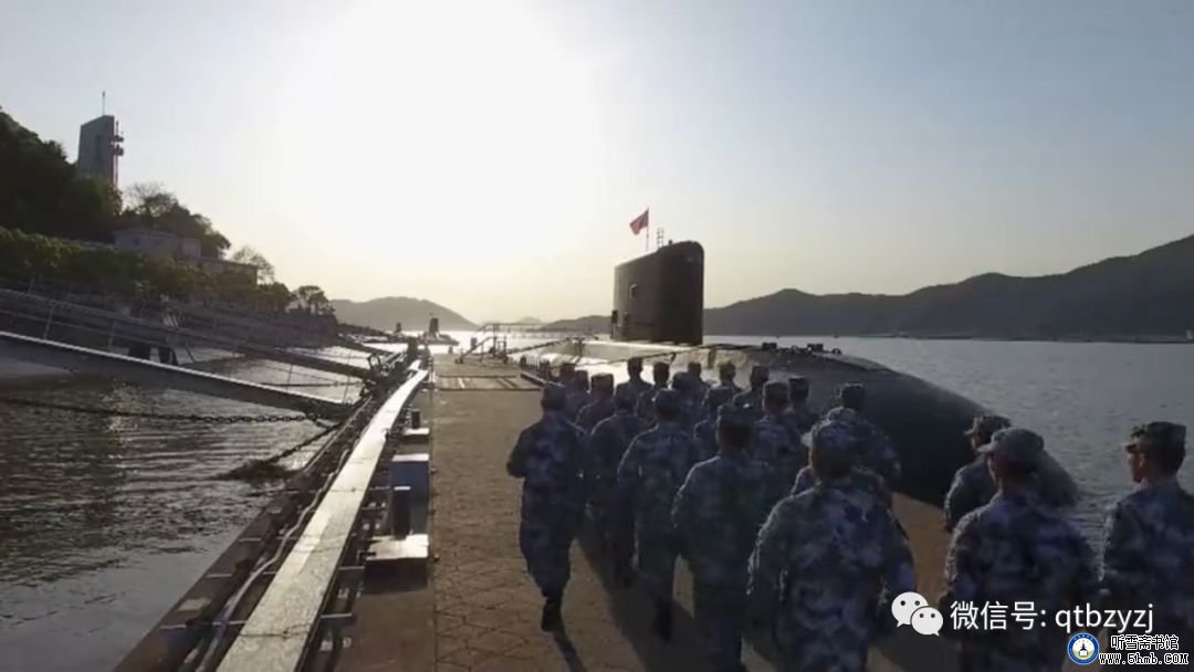 走进神秘的潜艇部队 走进神秘的潜艇部队