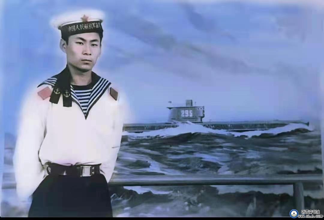 甲板上我弹起吉他