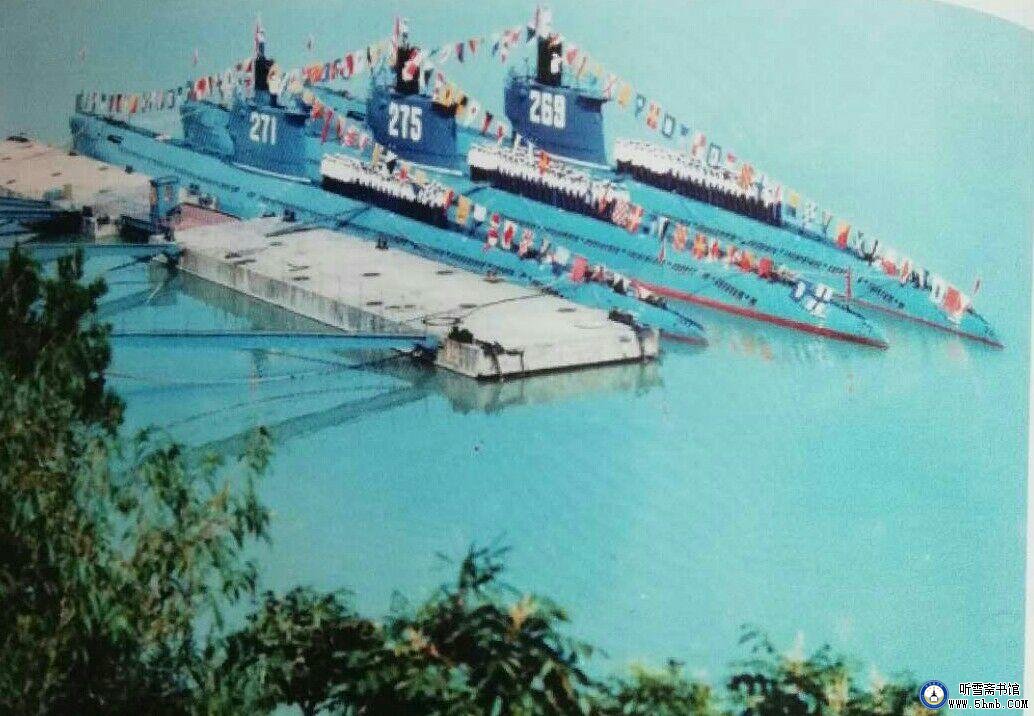 甲板上我弹起吉他