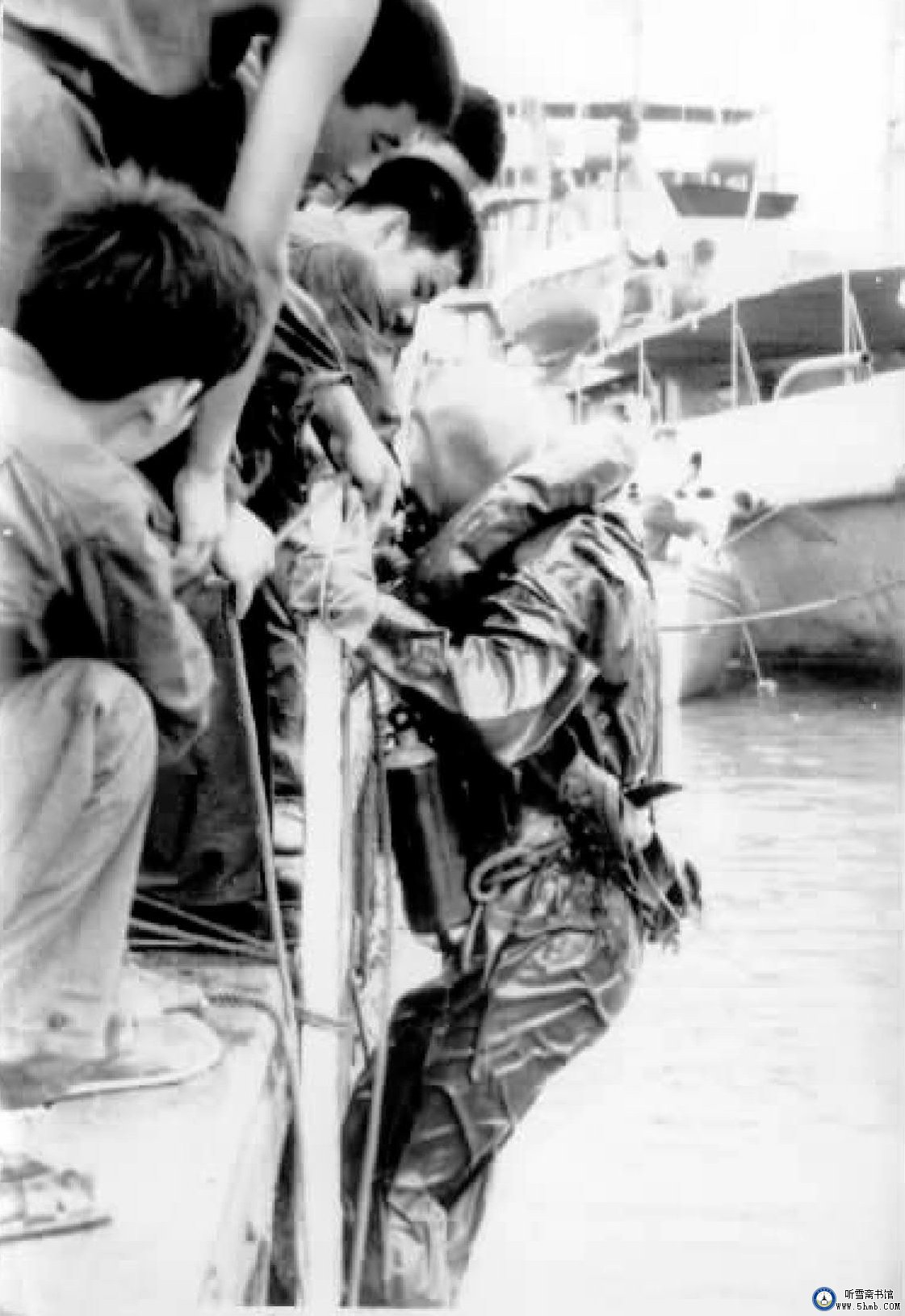 热血铸就共和国水下长城 —— 听核潜艇上的徐州老兵讲述那过去的故事